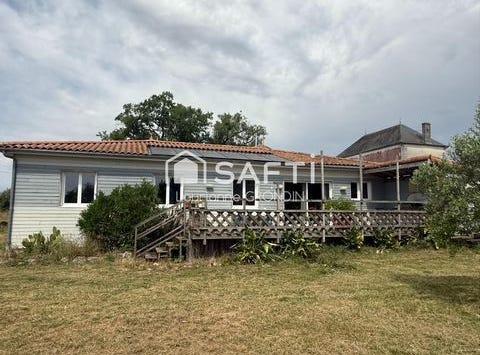 Asnieres-La-Giraud, Poitou-Charentes 17400