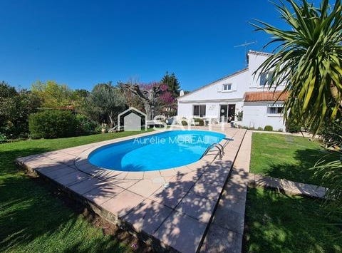 Libourne, Aquitaine 33500