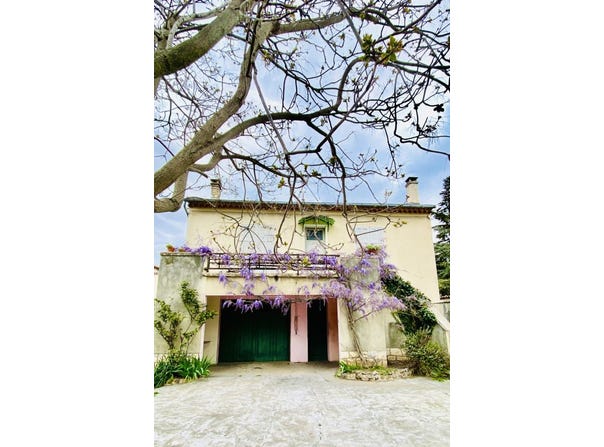VACQUEYRAS, Provence-Alpes-Côte d'Azur 84190