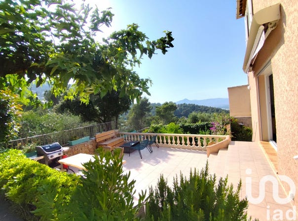 Hyères, Provence-Alpes-Côte d'Azur 83400