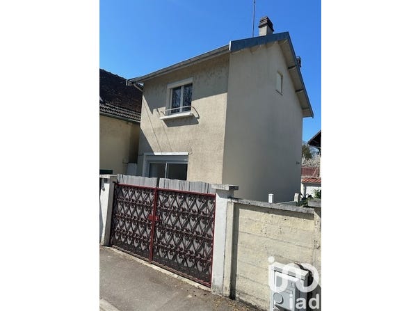 Saint-Julien-les-Villas, Grand Est 10800