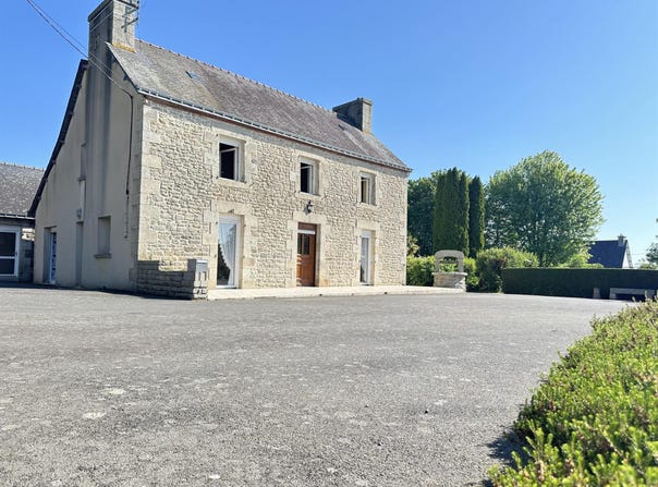 Saint-Gonnery, Brittany 56920