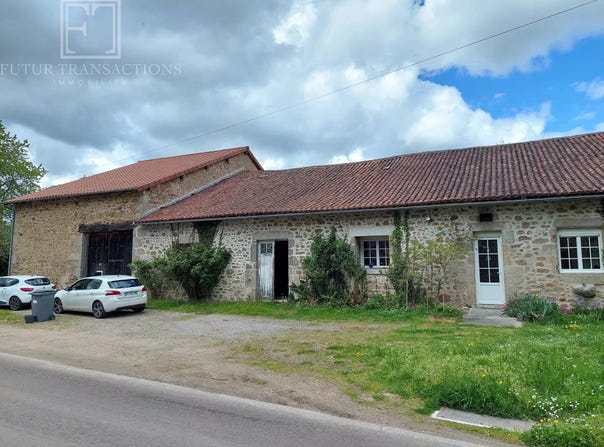 Saint-Estèphe, Aquitaine 24360