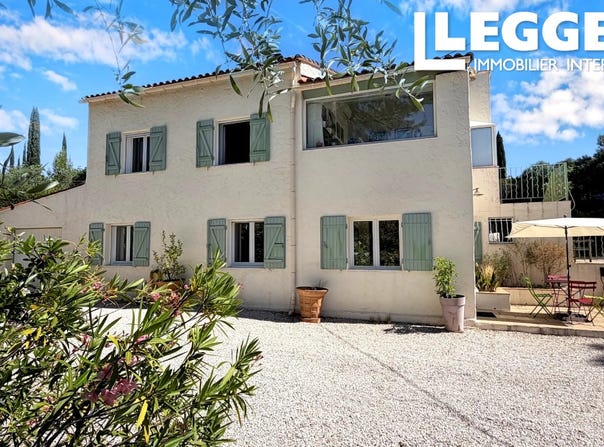 Cotignac, Provence-Alpes-Côte d'Azur 83570