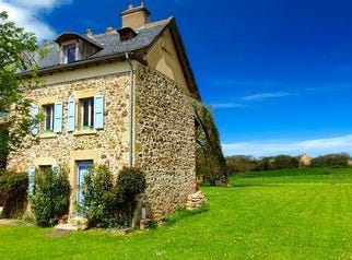 VAUREILLES, Midi-Pyrénées 12220