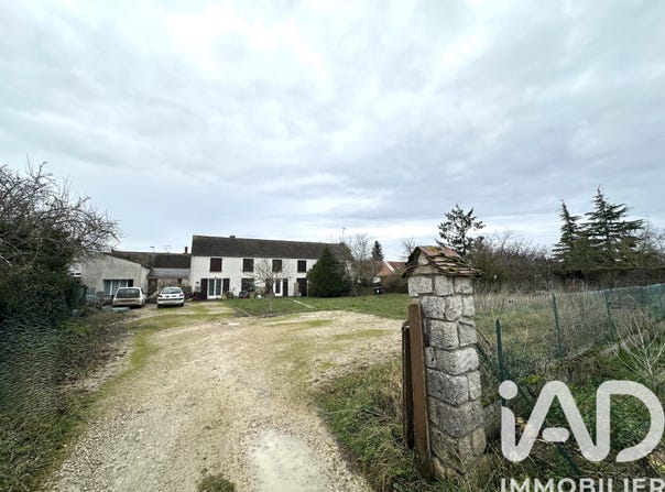 Puiseaux, Centre-Val de Loire 45390