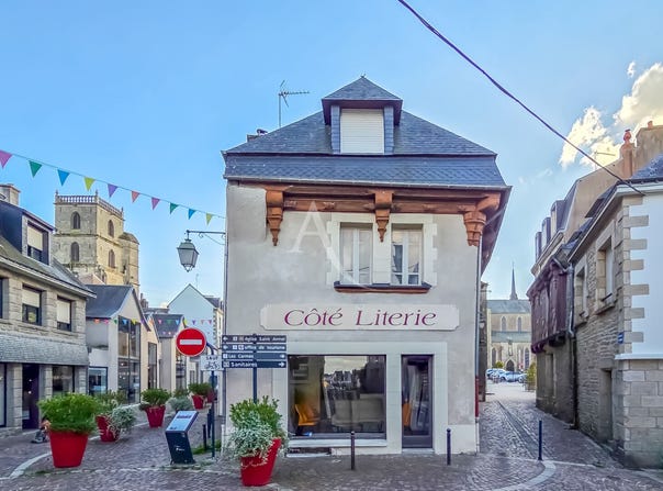 PLOERMEL, Brittany 56800