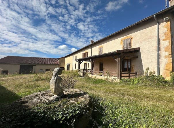 Melay, Burgundy 71340
