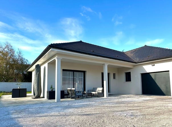 CHALON SUR SAONE, Bourgogne-Franche-Comté 71100