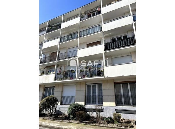 Chatellerault, Poitou-Charentes 86100
