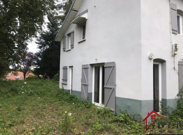 Luxeuil-les-Bains, Bourgogne-Franche-Comté 70300