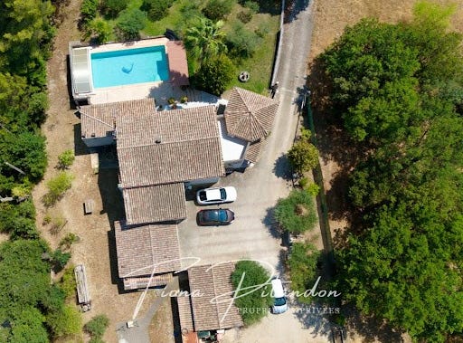 Lauris, Provence-Alpes-Côte d'Azur 84360