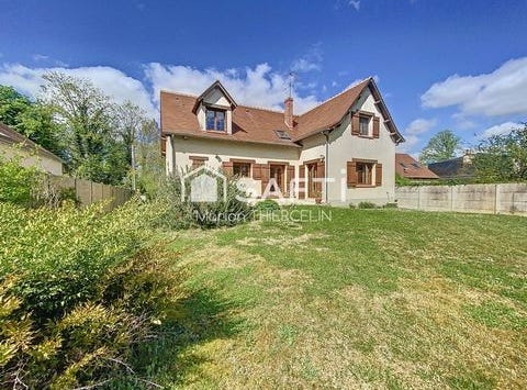 Saint-Hilaire-Saint-Mesmin, Centre 45160