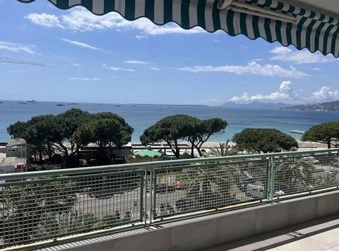 Antibes, Provence-Alpes-Côte d'Azur 06160