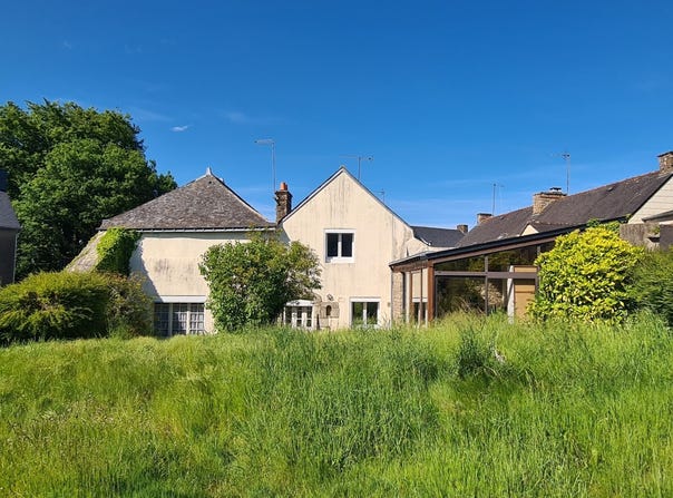 Larré, Brittany 56230