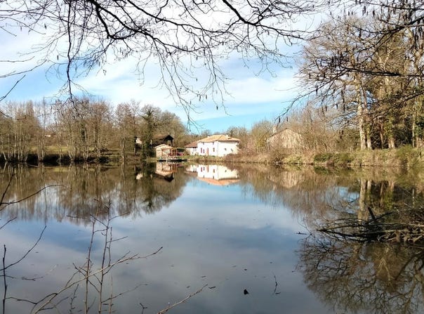 Asnières-sur-Blour, Poitou-Charentes 86430