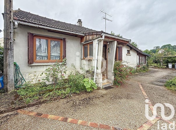 Louvres, Île-de-France 95380