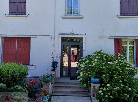 SAINT PIERRE DE TRIVISY, Midi-Pyrénées 81330