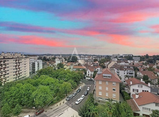 PAU, Nouvelle-Aquitaine 64000
