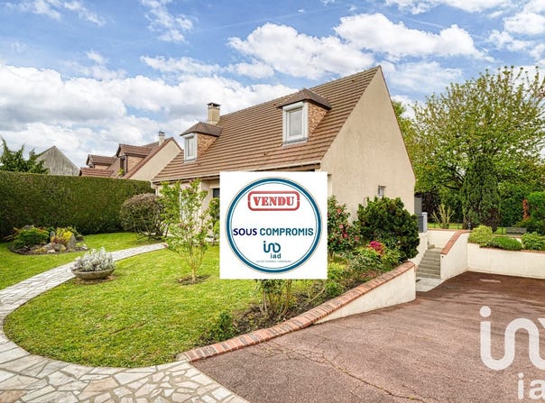 Villaines-sous-Bois, Île-de-France 95570