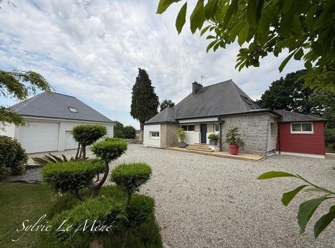 PONTIVY, Bretagne 56300