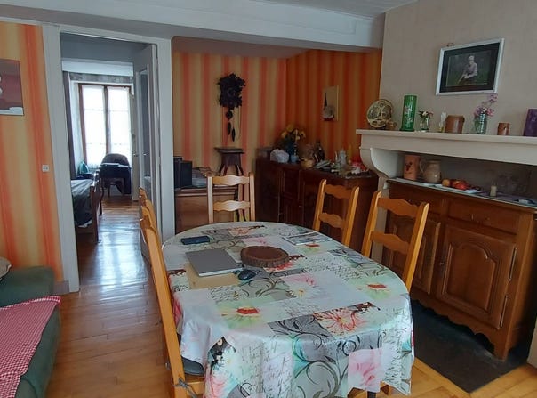 Loches-sur-Ource, Grand Est 10110
