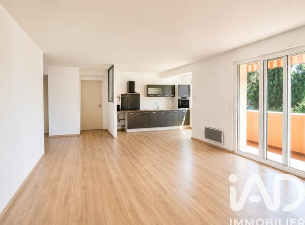 Nyons, Auvergne-Rhône-Alpes 26110