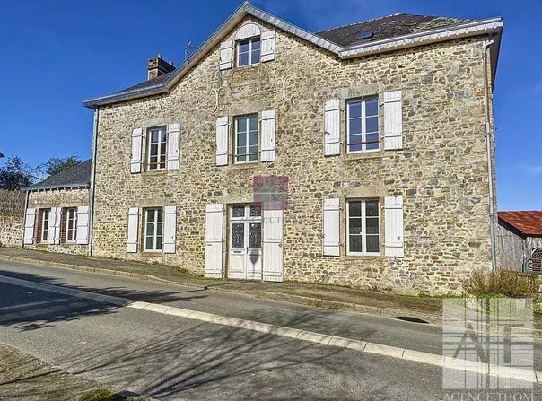 Placé, Mayenne 53240