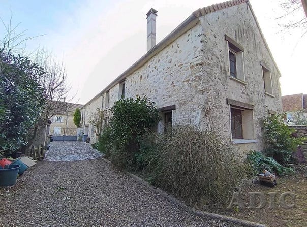 Plailly, Oise 60128