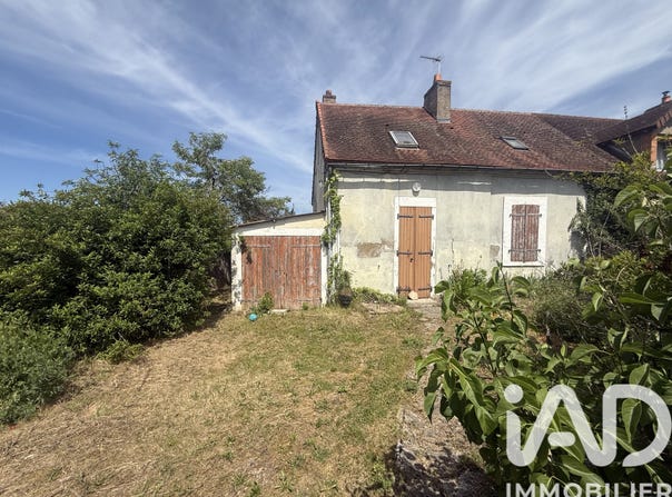 Saint-Aubin-sur-Loire, Bourgogne-Franche-Comté 71140