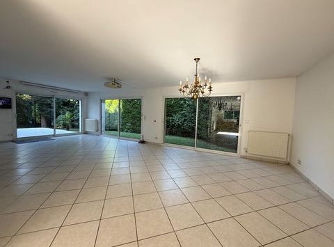 BOIS GUILLAUME, Haute-Normandie 76230