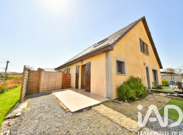 Renwez, Grand Est 08150