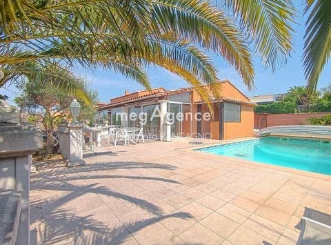Puget-Sur-Argens, Provence-Alpes-Côte d'Azur 83480