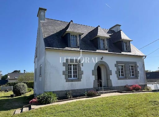 Trégastel, Brittany 22730