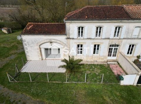 Ternant, Poitou-Charentes 17400