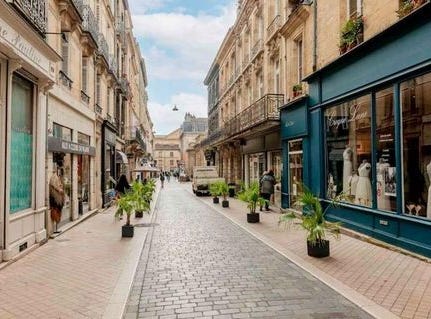 BORDEAUX, Aquitaine 33000