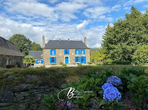 GUERLEDAN, Brittany 22530