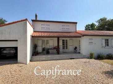 PORT D ENVAUX, Poitou-Charentes 17350