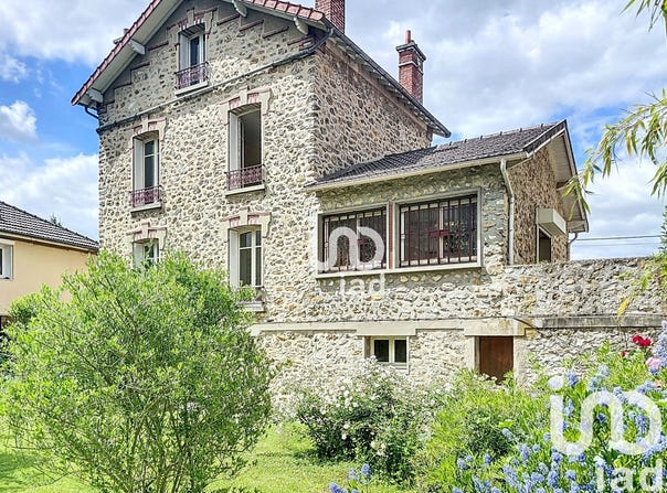 Saint-Thibault-des-Vignes, Île-de-France 77400