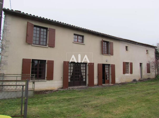 Les Adjots, Poitou-Charentes 16700