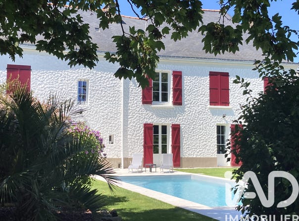 Bouée, Pays de la Loire 44260