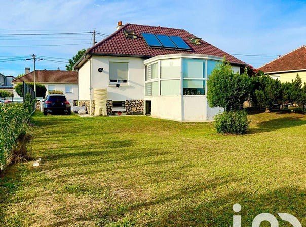 Oissel, Normandy 76350