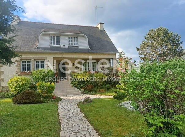 Binic, Brittany 22520