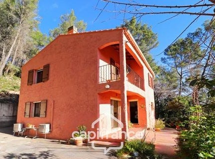 BELGENTIER, Provence-Alpes-Côte d'Azur 83210