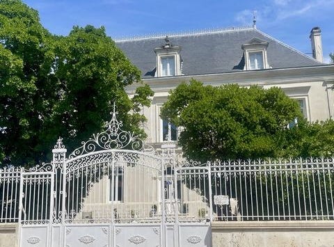 VILLENEUVE LA COMTESSE, Poitou-Charentes 17330