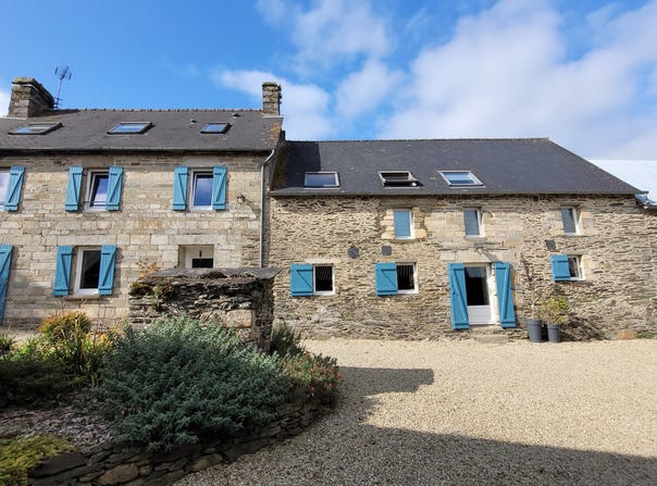Merléac, Brittany 22460