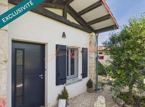 Bussac-Sur-Charente, Poitou-Charentes 17100