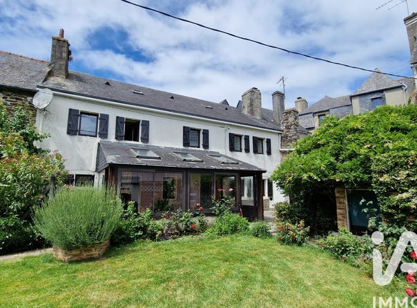 Gourin, Brittany 56110