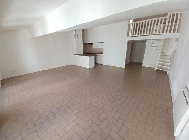 Beaucaire, Gard 30300