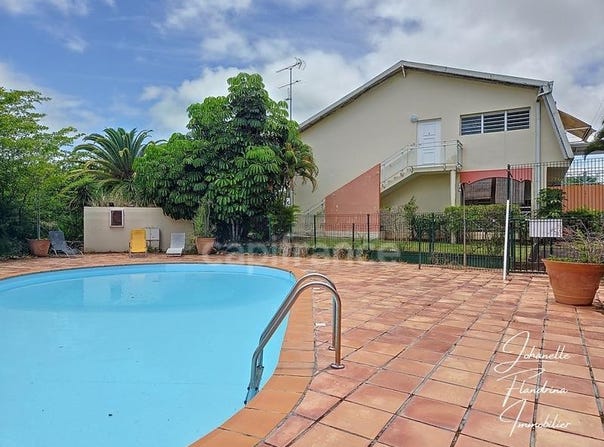 Baie-Mahault, DOM-TOM 97122